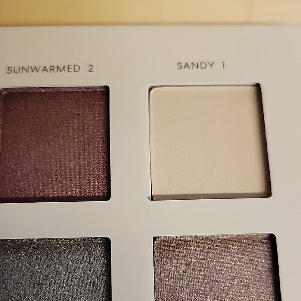 bareMinerals Sunlit Eyeshadow Palette - Natural Colors New in Box